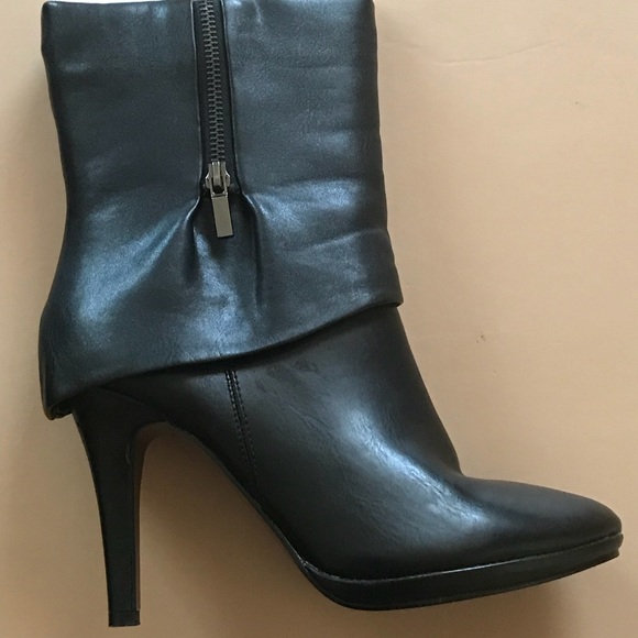 Shoes - Boots